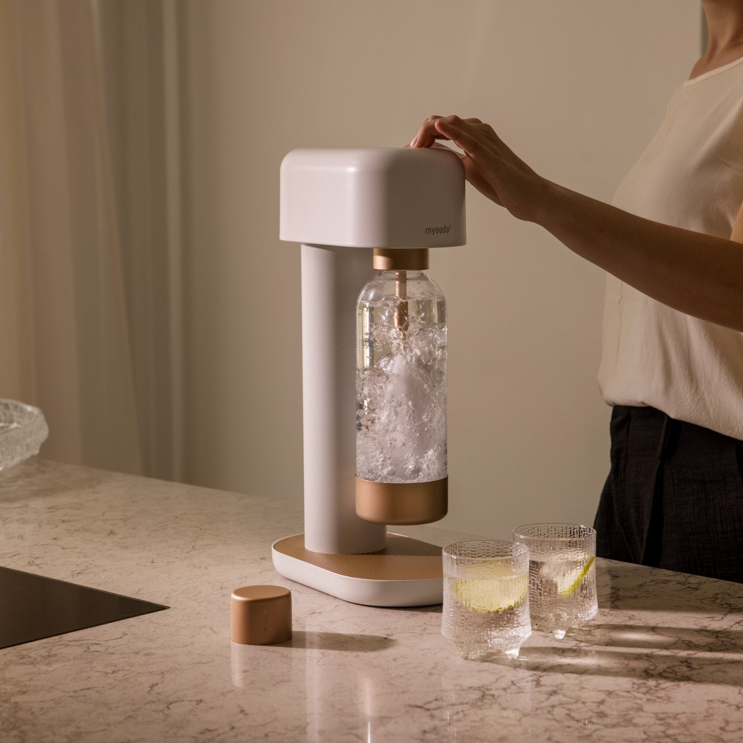 MySoda Ruby 2 ūdens karbonizators Baltais zelts Mysoda Ruby 2 Ūdens Karbonizators Baltais Zelts